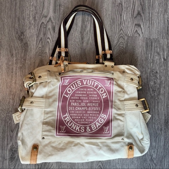 Louis Vuitton Handbags - Louis Vuitton globe trotter tote